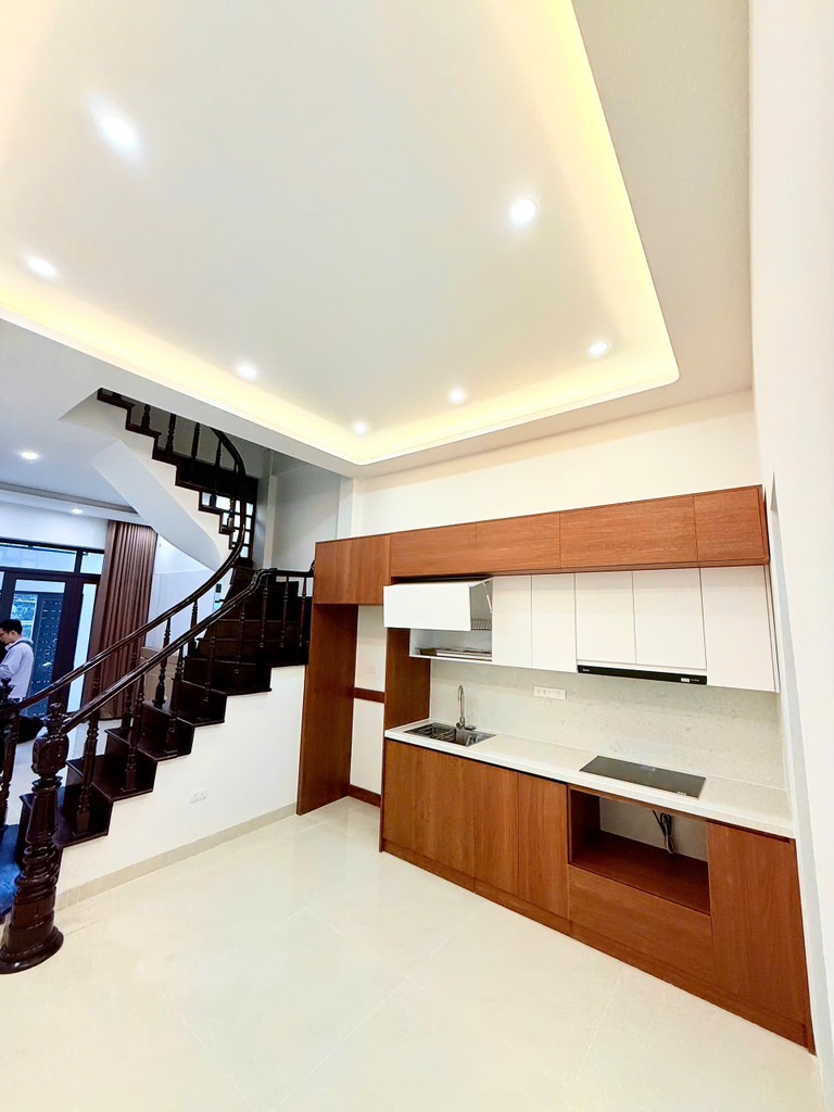 CỔ NHUẾ - BẮC TỪ LIÊM – NHÀ ĐẸP FULL NỘI THẤT- GẦN PHỐ- 50M BÃI ĐỖ XE Ô TÔ